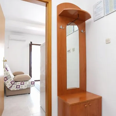 Family Friendly Seaside Razanj, - 10373 * רוגוזניצה
