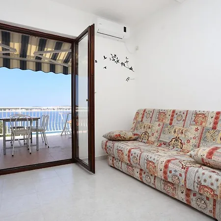 Apartamento Family Friendly Seaside Razanj, - 10373 *
