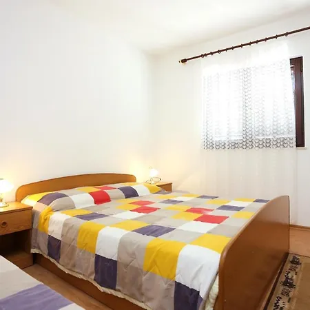 Apartment Family Friendly Seaside Razanj, Rogoznica - 10373 *