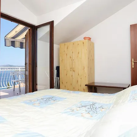 Daire Family Friendly Seaside Razanj, - 10373 Rogoznica (Sibenik-Knin)