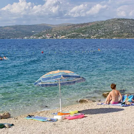 Family Friendly Seaside Razanj, - 10373 * Rogoznica (Sibenik-Knin)