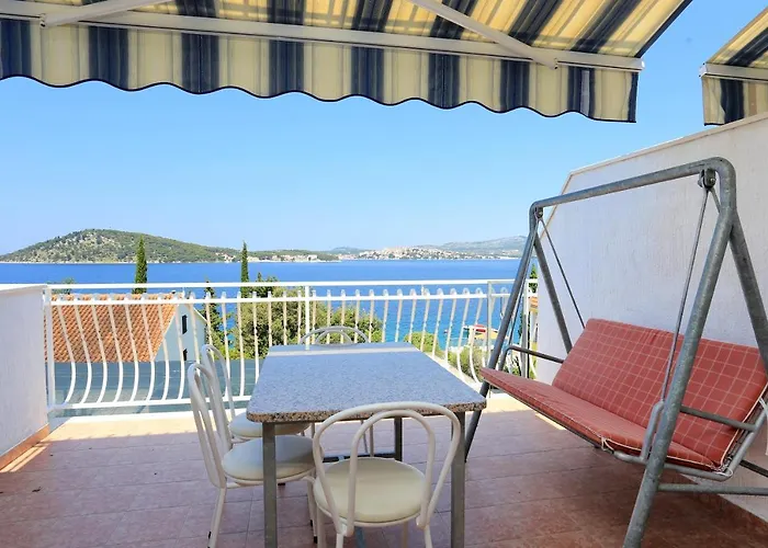 Family Friendly Seaside Razanj, - 10373 Appartement *