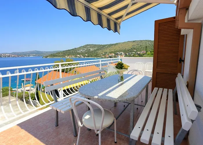 Family Friendly Seaside Razanj, - 10373 로고즈니차